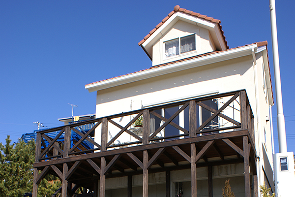 ベランダからは南に海を一望