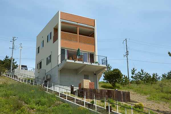 南向き斜面で陽当たりも良好