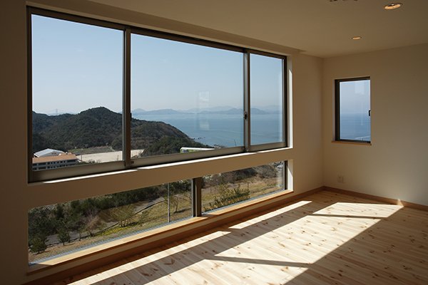 奥様こだわりのキッチンからの眺め