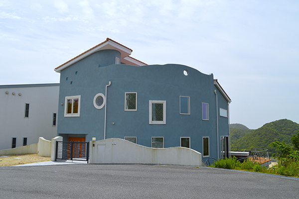 建物はイタリア人設計士のデザイン