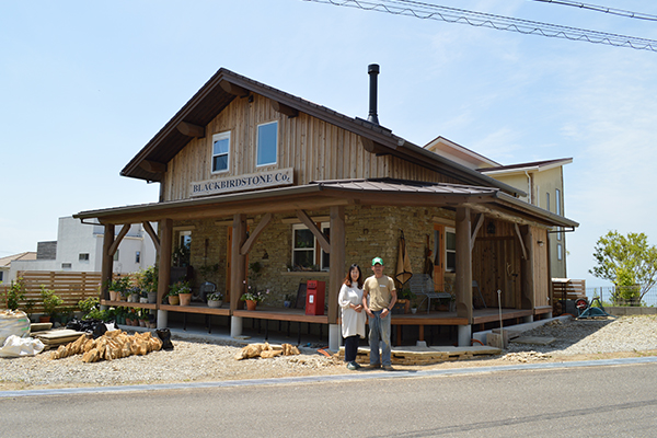 店名はブラックバードストーン