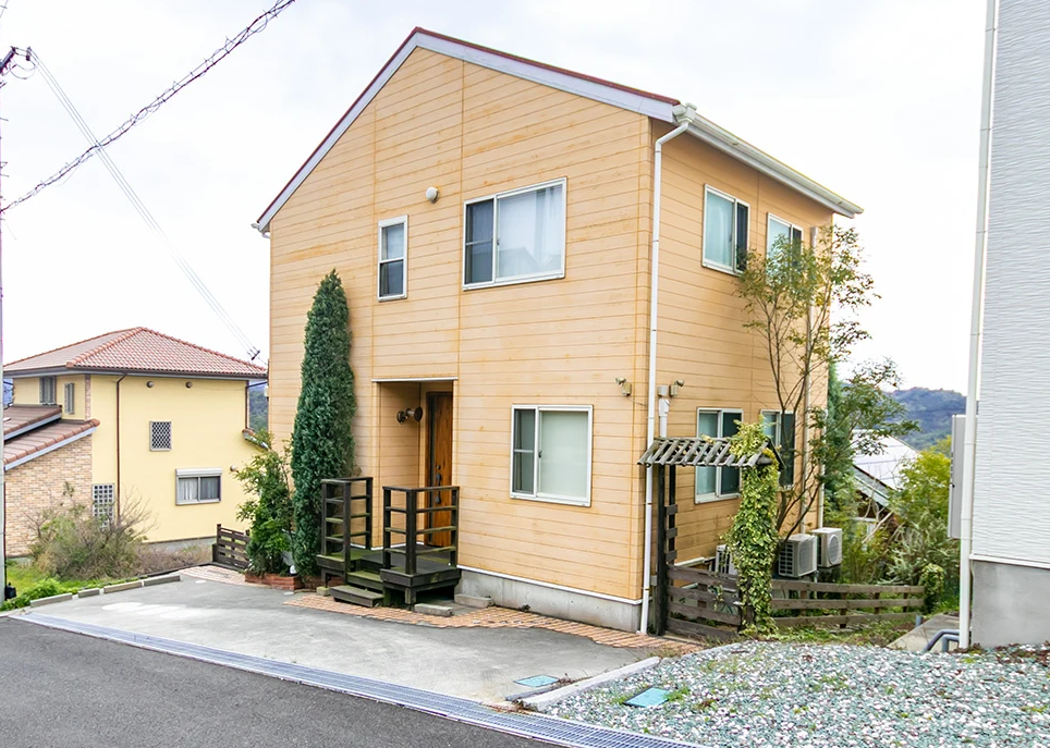 8-10B号地　中古物件 